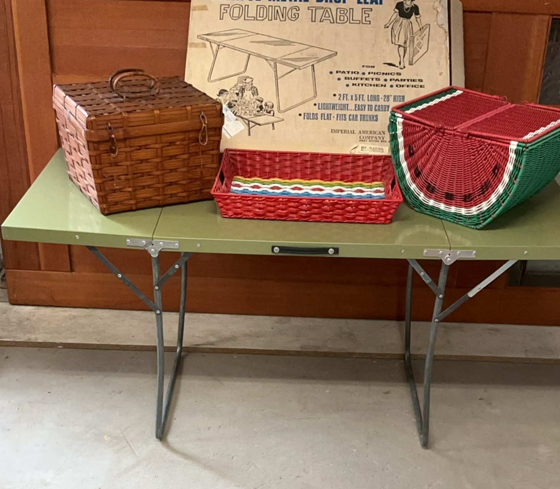 Vintage Folding Table And Picinic Baskets - image 1 of 11