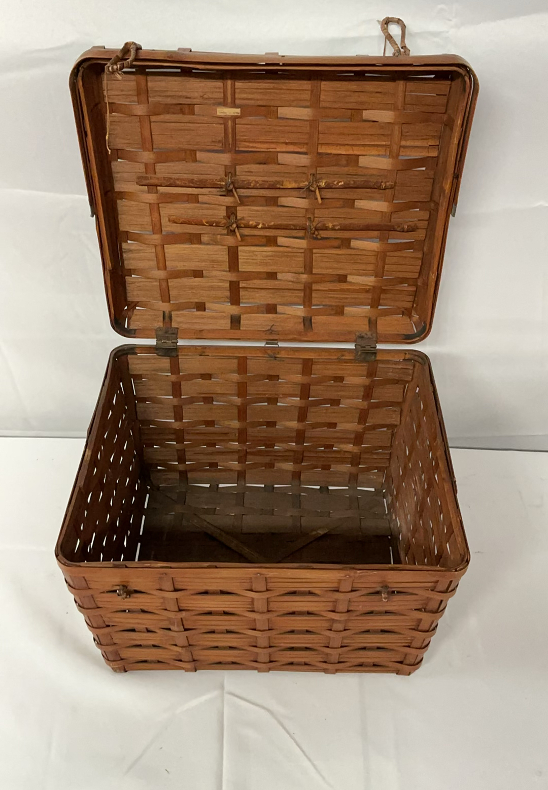 Vintage Folding Table And Picinic Baskets - image 10 of 11