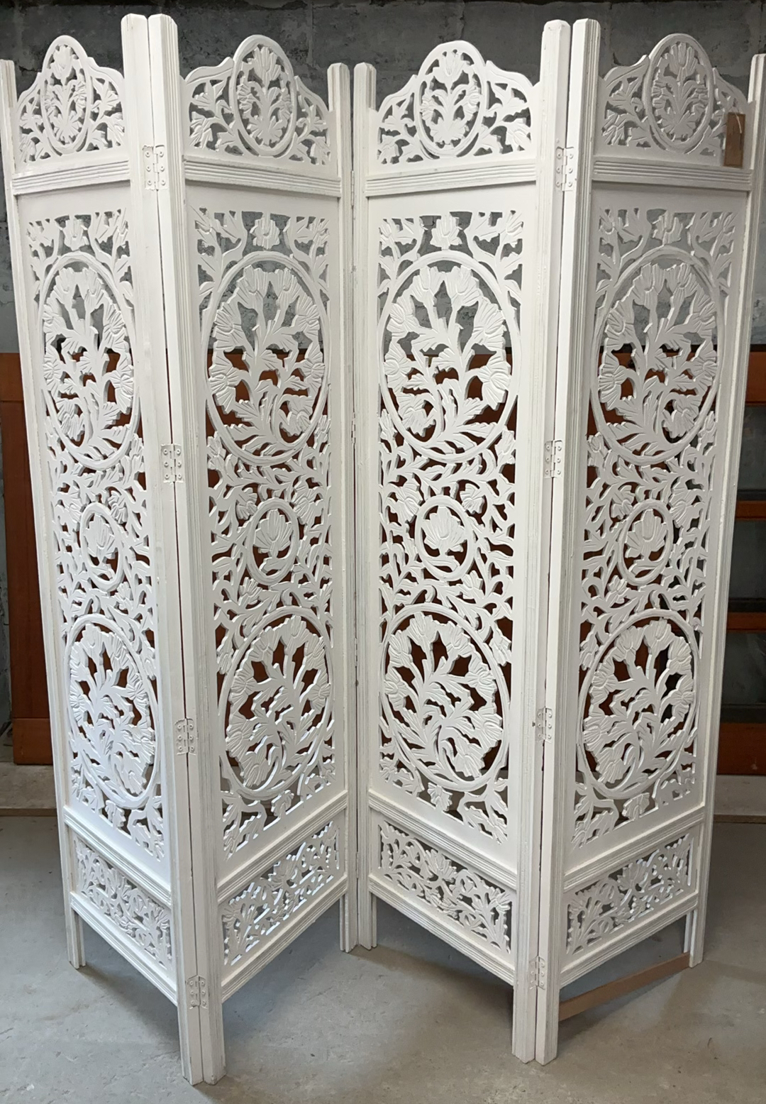White Wood Intricate Cut Room Divider - image 1 of 5