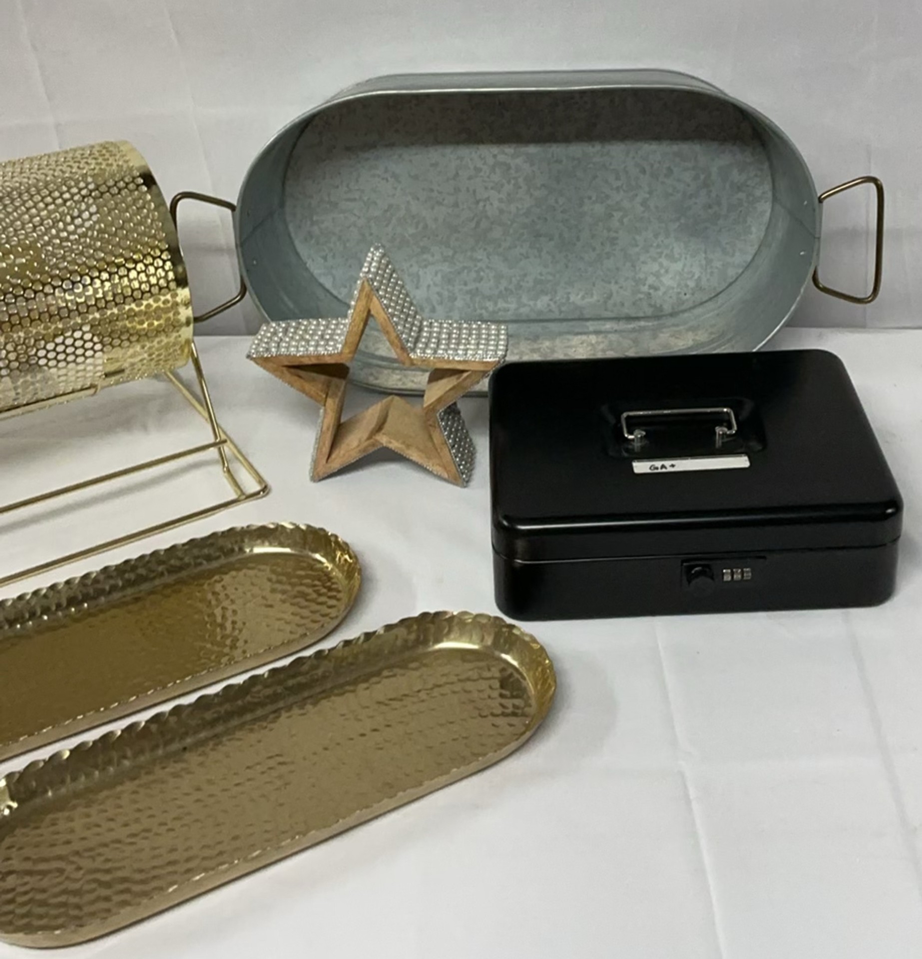 Bingo Spinner, Cash Box And More - image 2 of 8