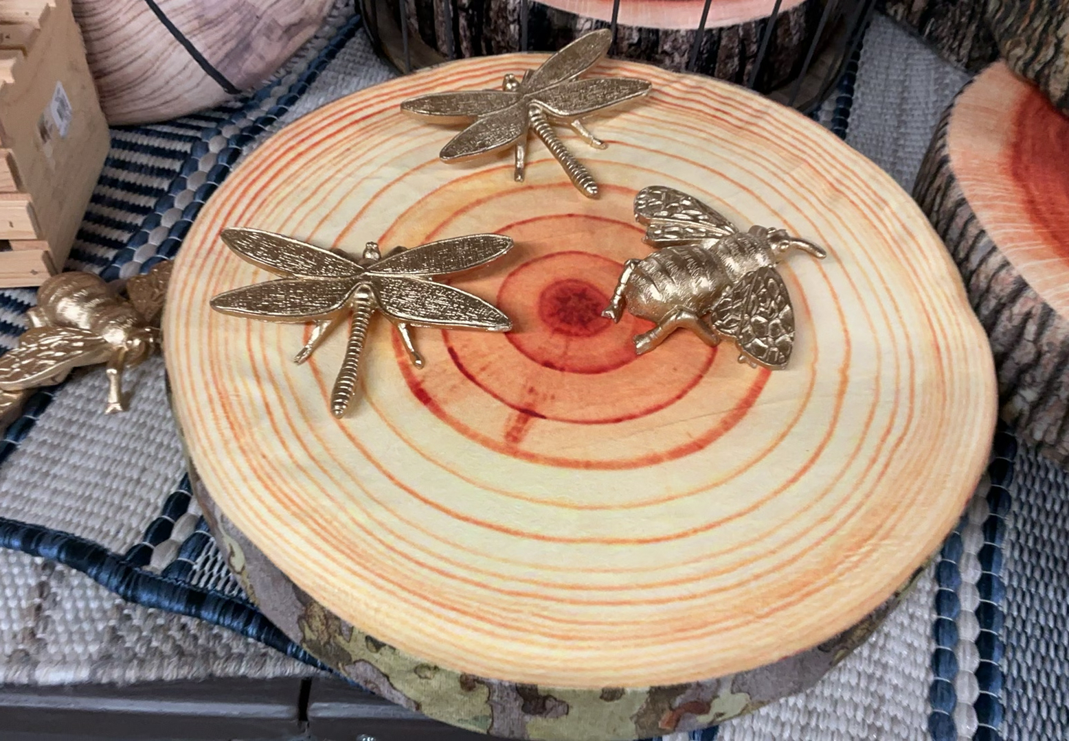 6 Round cushions that look like center cut wood, Golden Bugs, Small Rugs - image 2 of 10