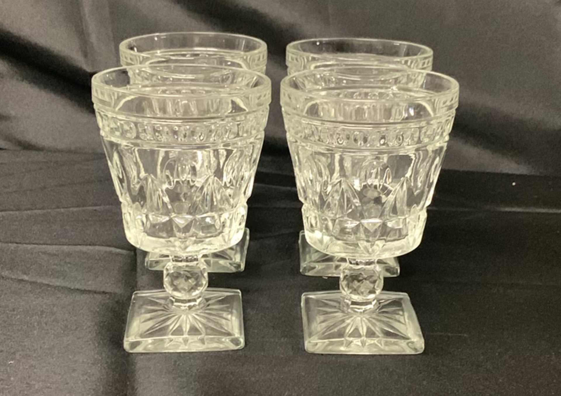 Clear Glass Goblets and Stemware - image 3 of 8