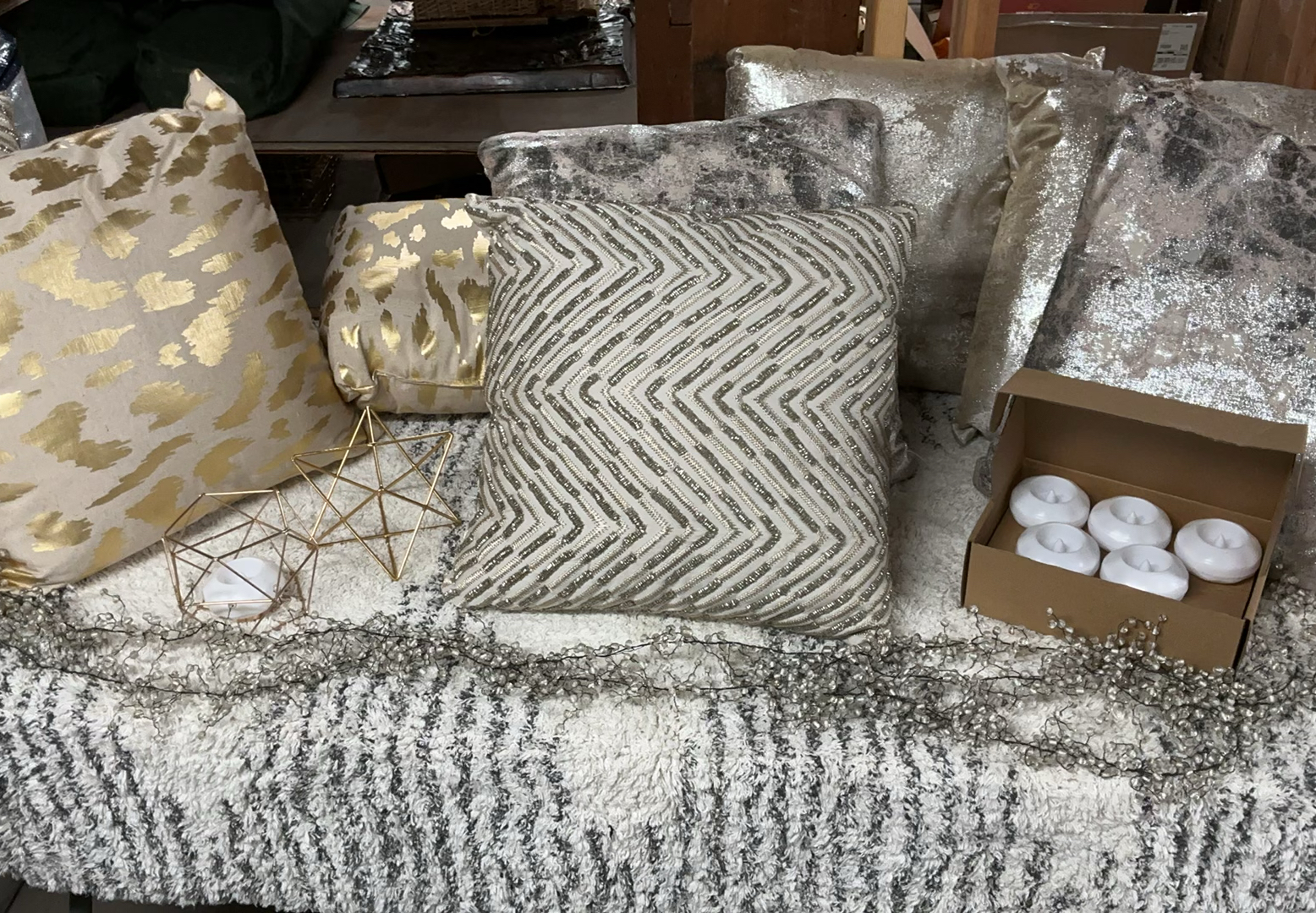 Assorted silver and gold home decor items - image 1 of 10
