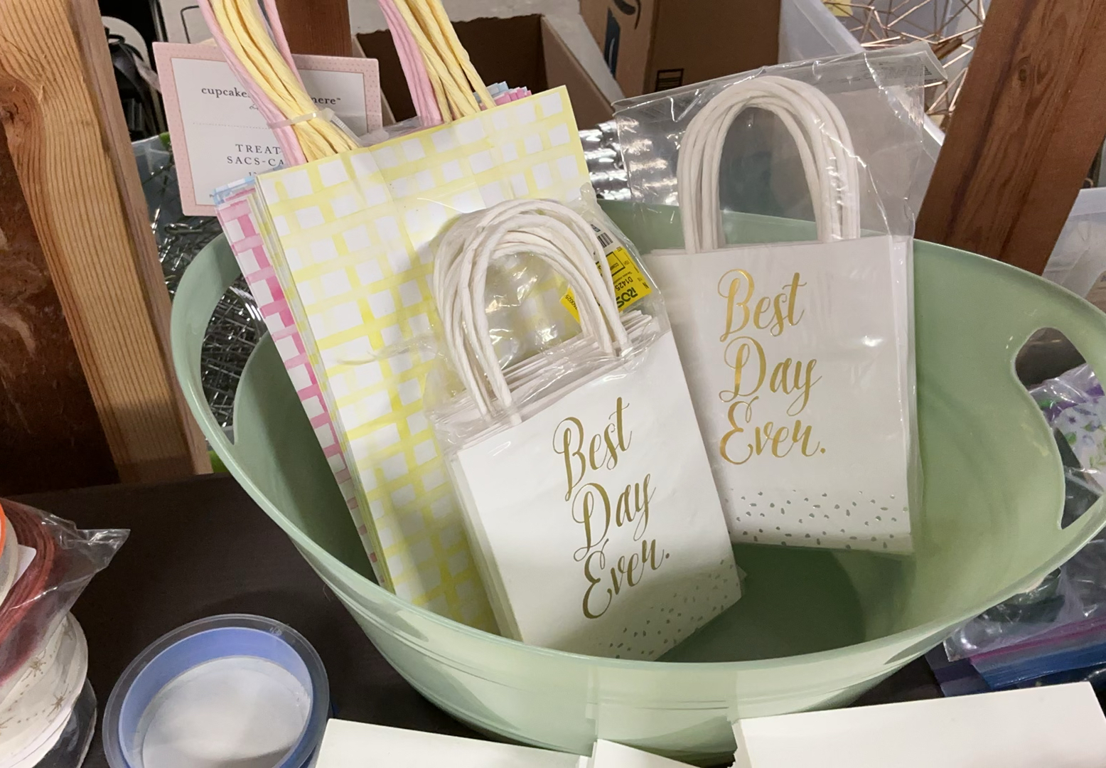 Gift Bags, Party Decor, And Supplies - image 8 of 14