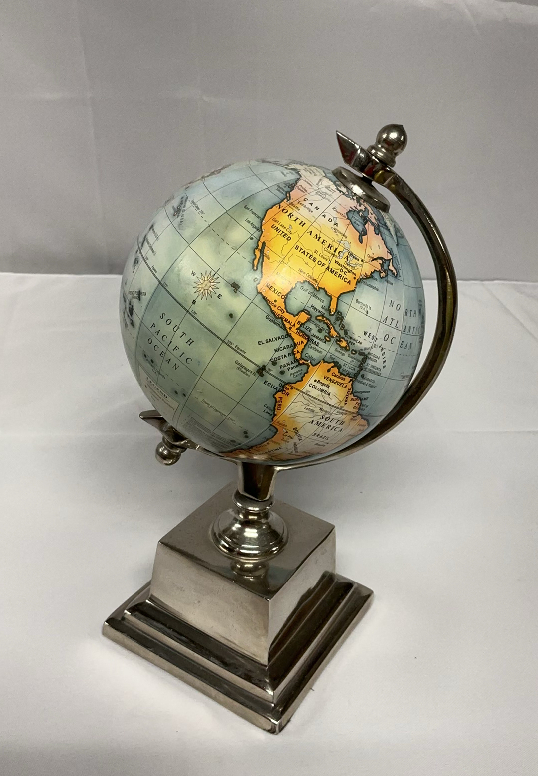 3 Globes - image 2 of 6