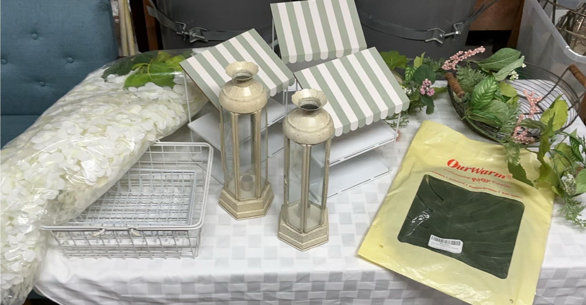 Spring Displays And Baskets - image 1 of 6