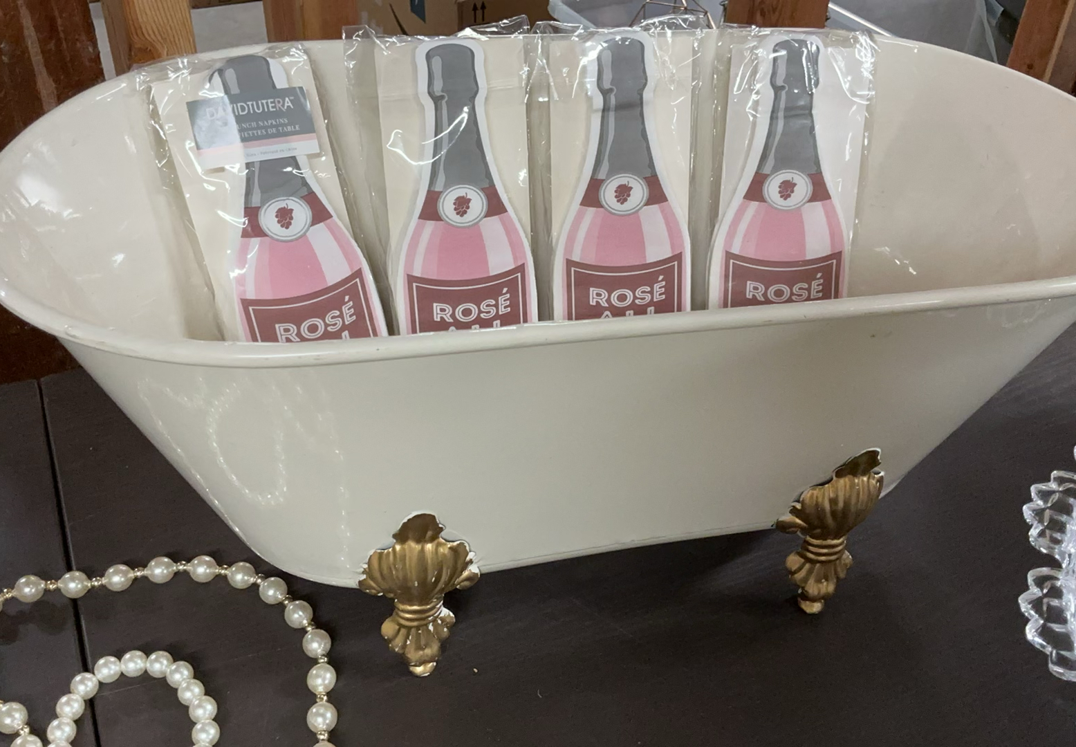 Party Decorations, Pearl Garlands, Serving Dishes - image 5 of 10