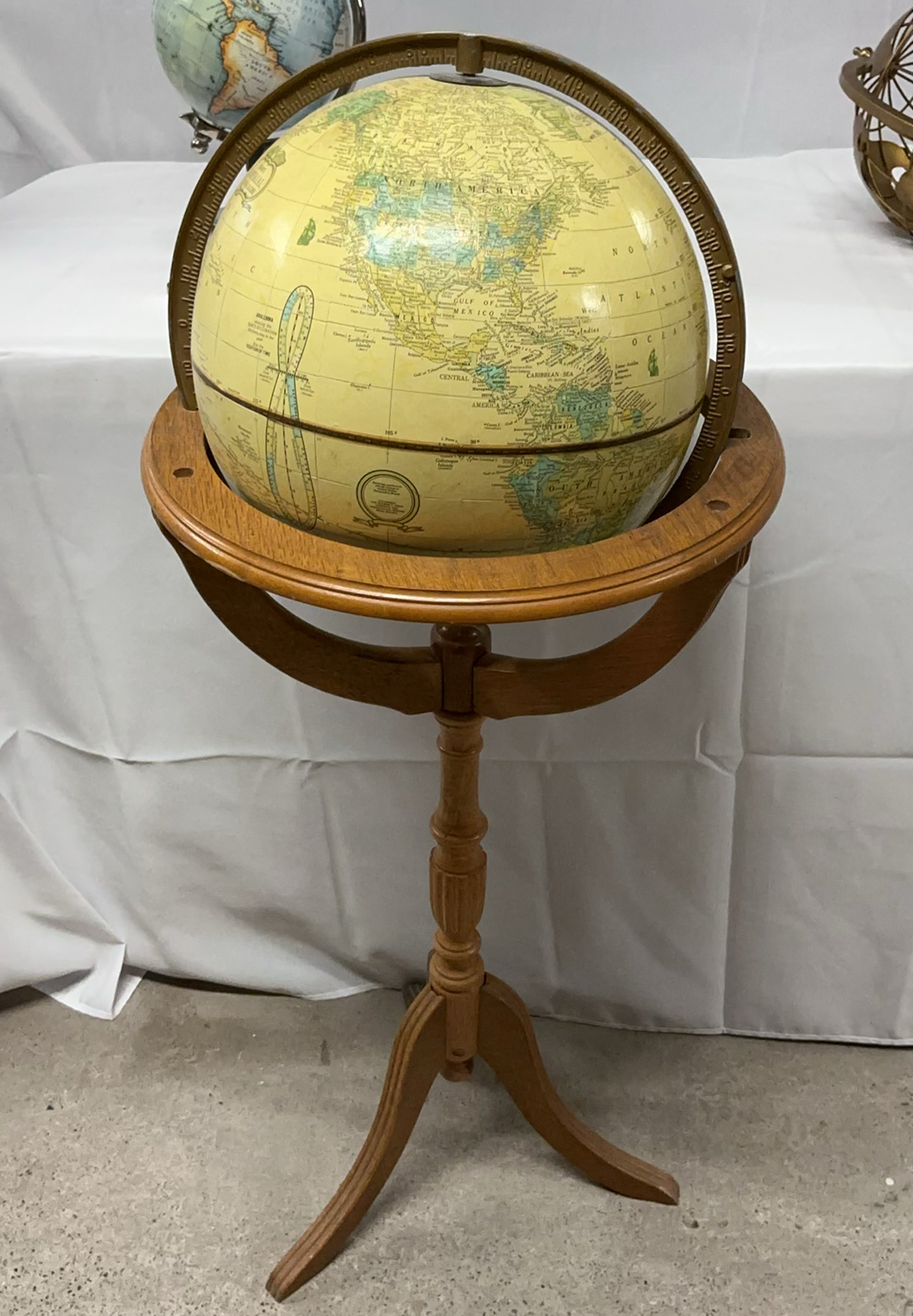 3 Globes - image 5 of 6