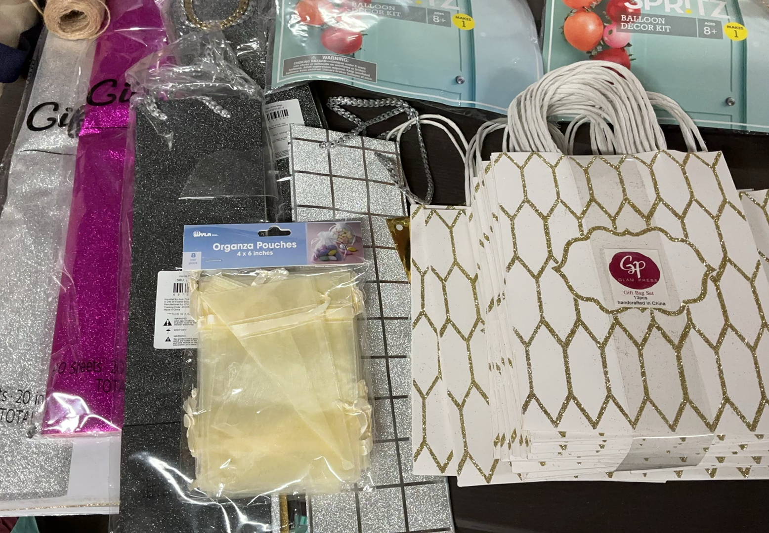Gift Bags, Party Decor, And Supplies - image 2 of 14