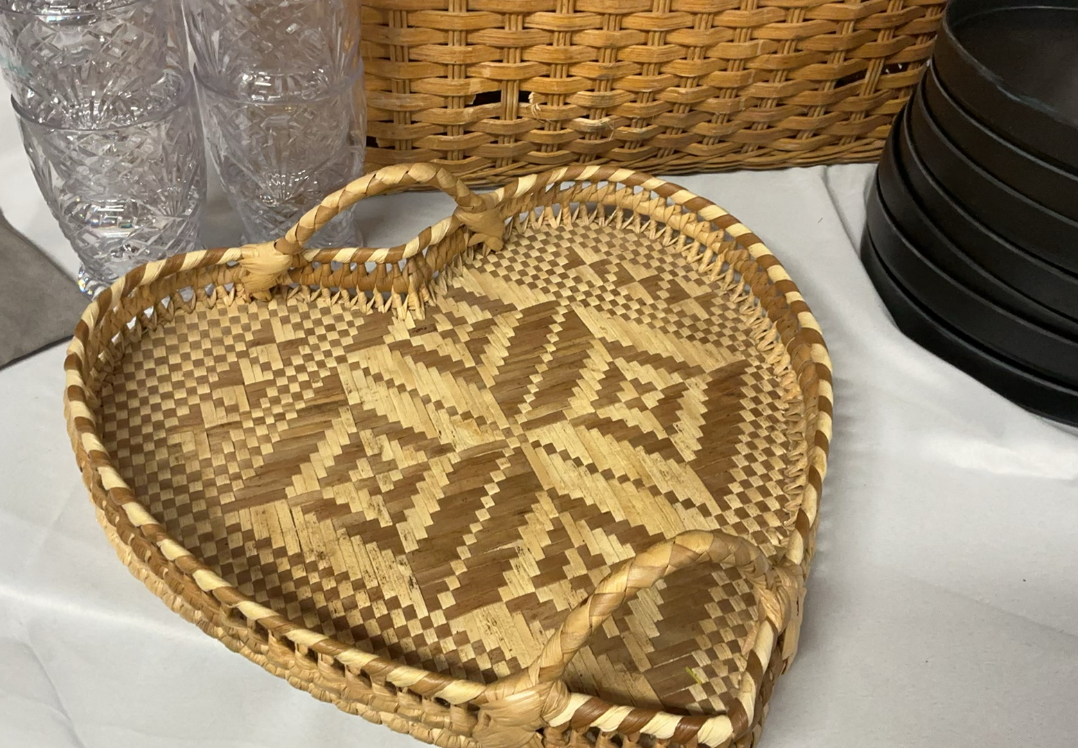 Picnic Baskets And Supplies - image 3 of 15