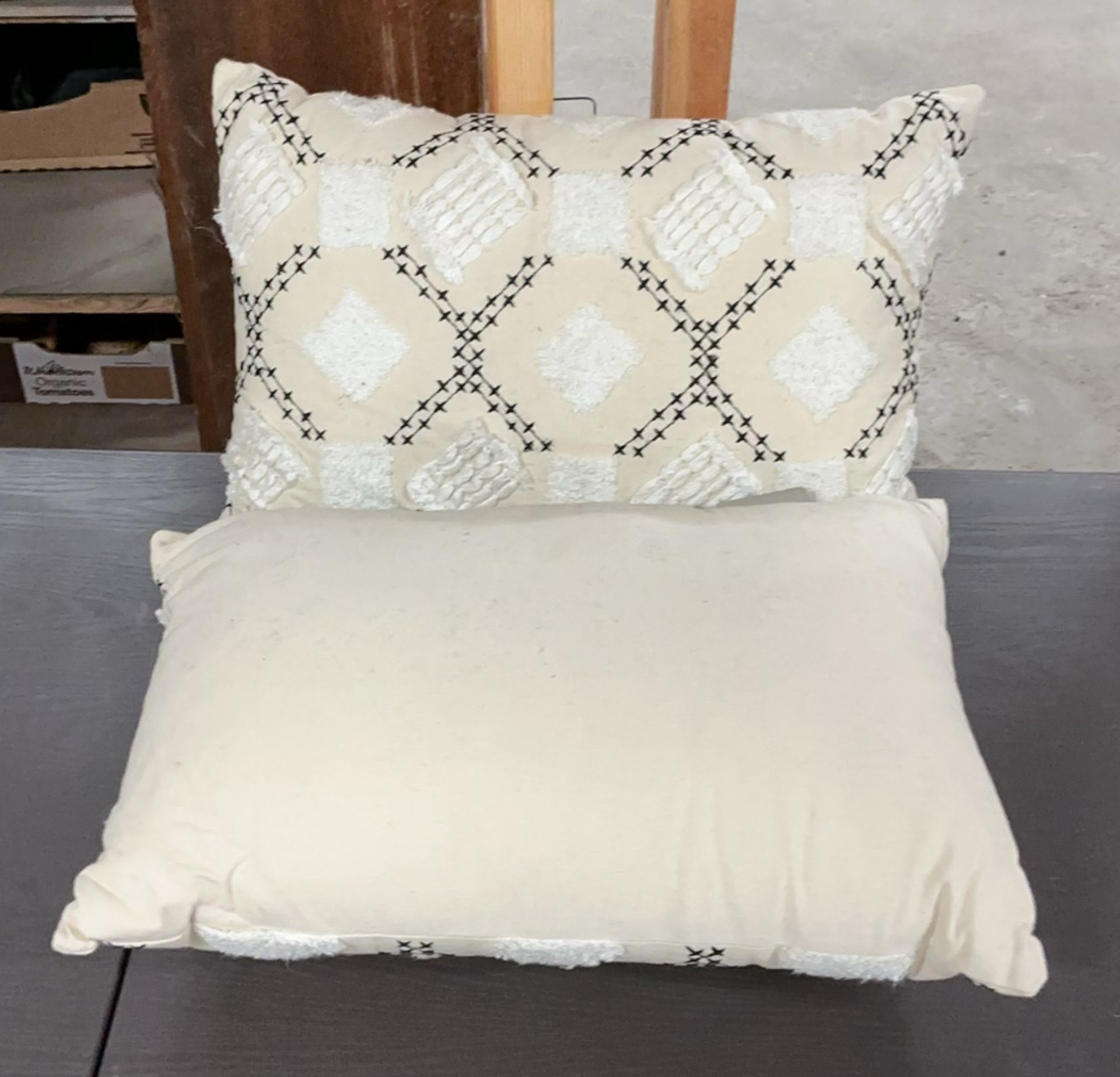 Cream And Black Throw Pillows And Throw Blankets - image 5 of 6