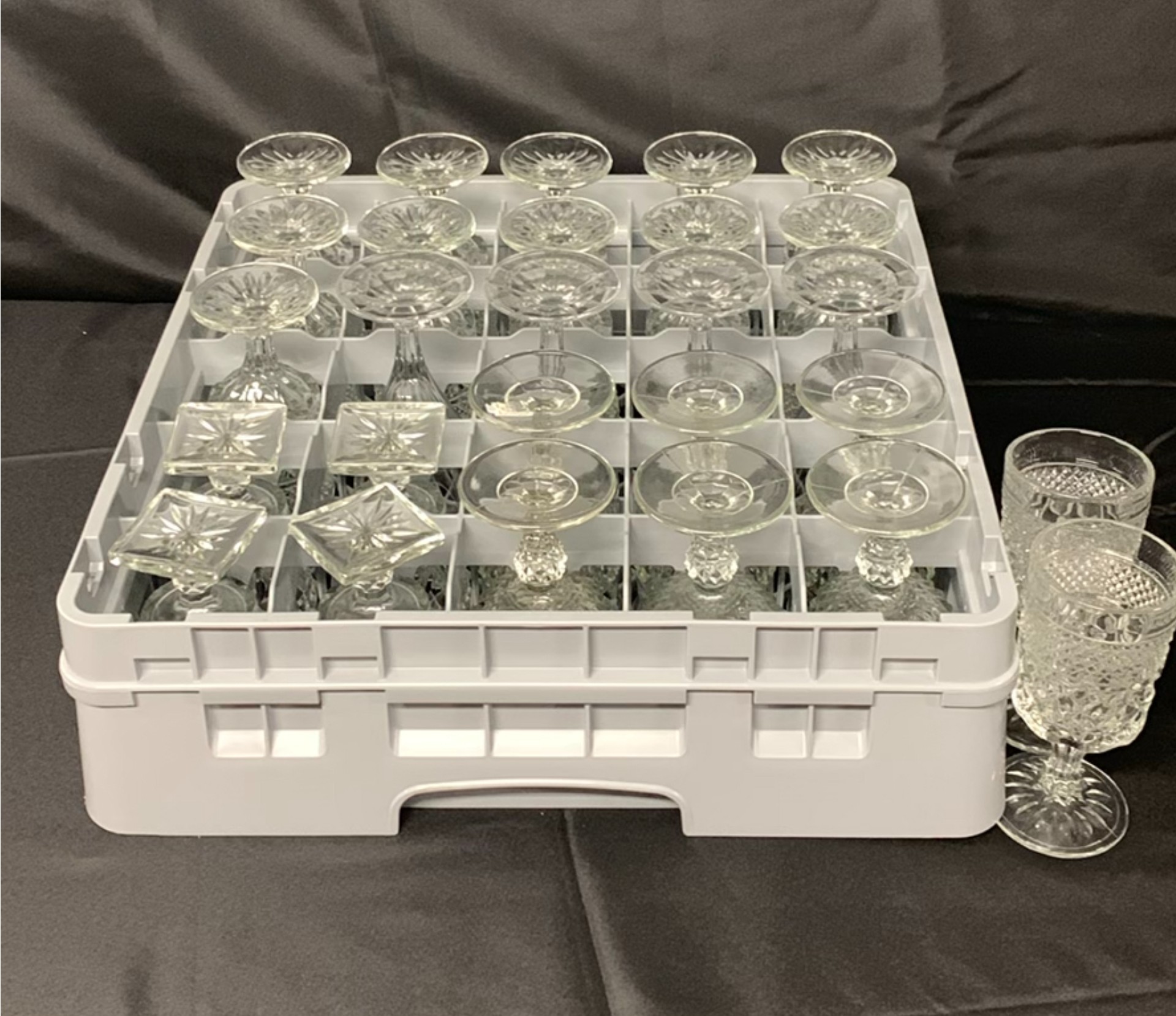 Clear Glass Goblets and Stemware - image 8 of 8