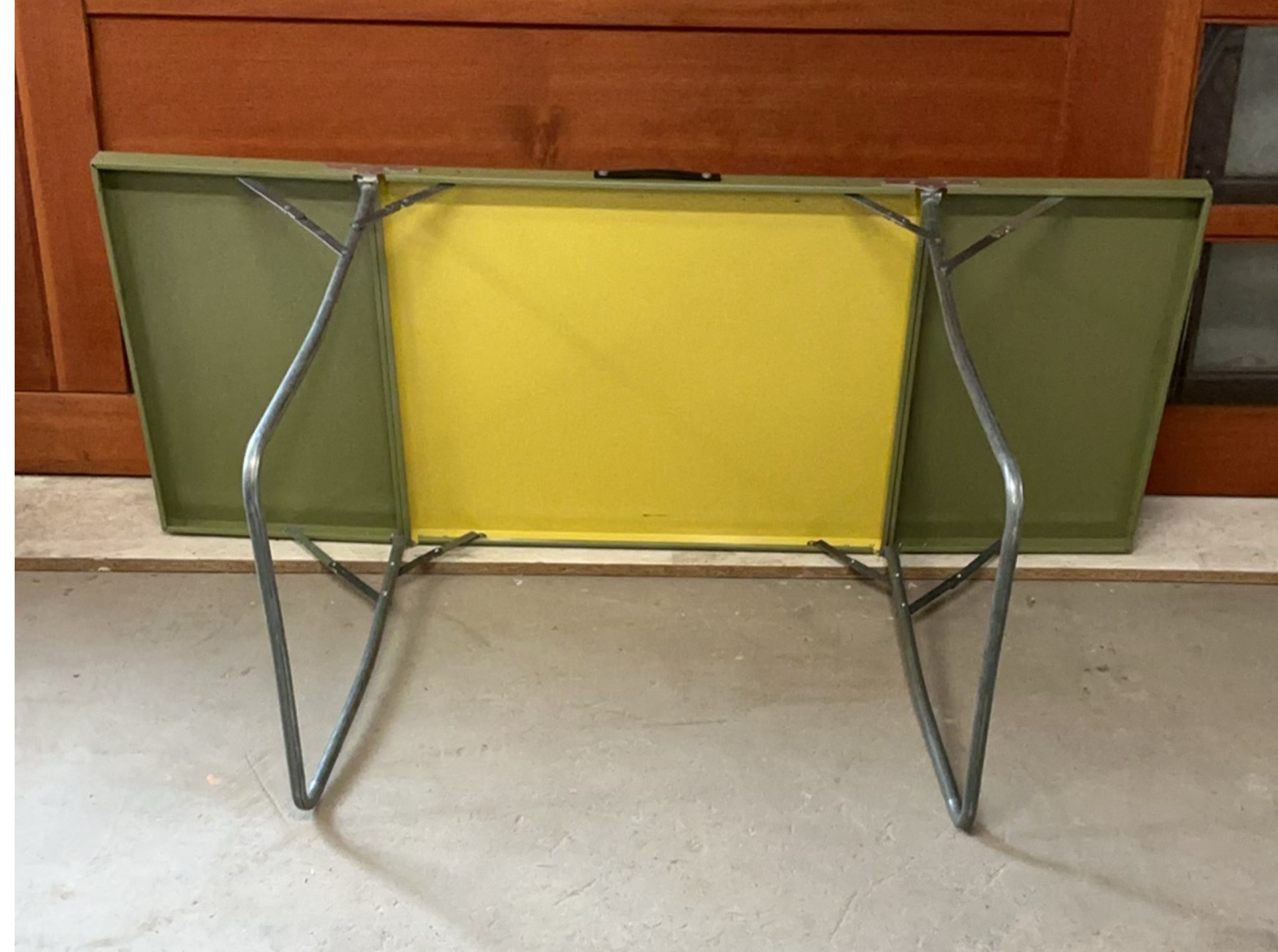 Vintage Folding Table And Picinic Baskets - image 2 of 11