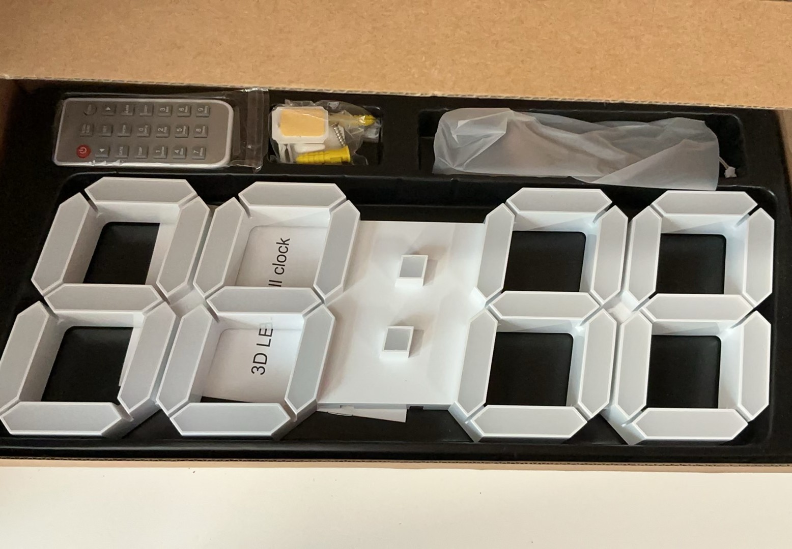 LED light boxes and 3D LED wall clock set - image 4 of 7