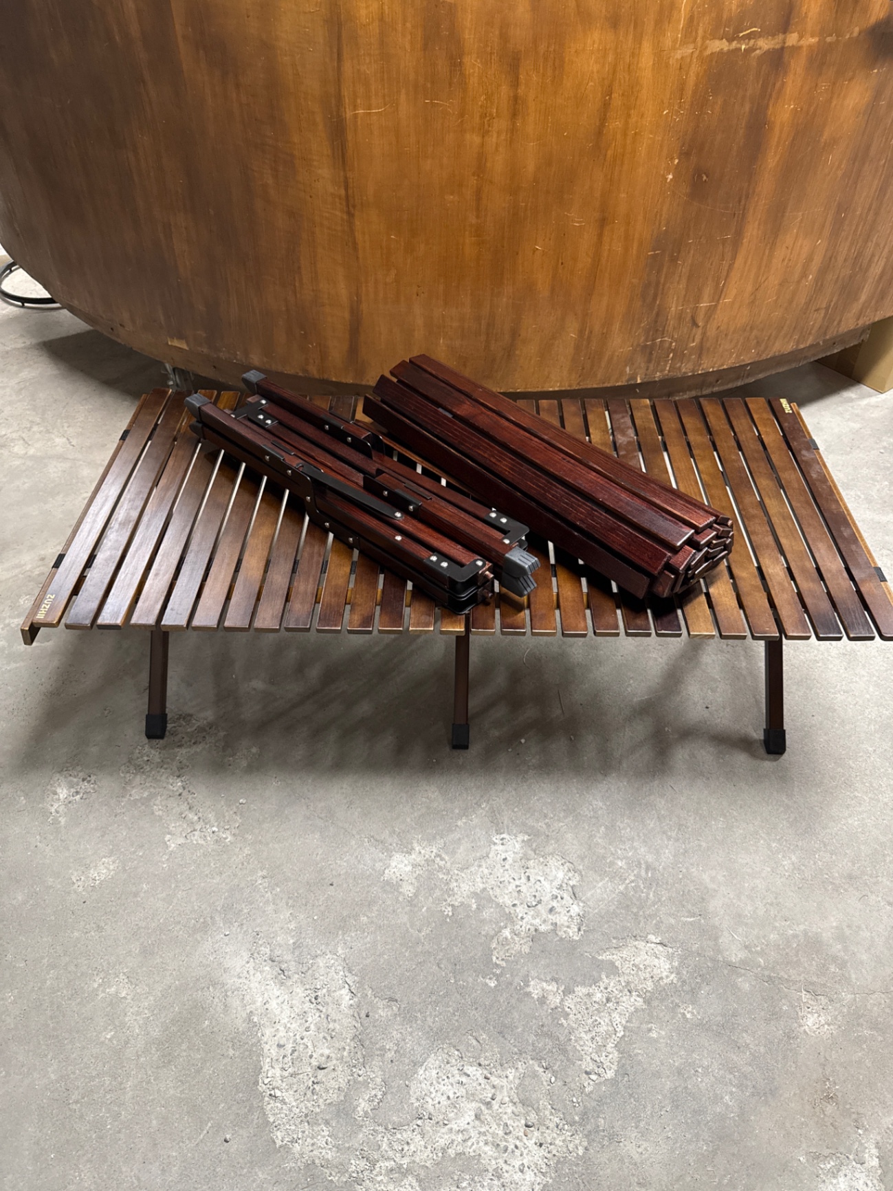 Collapsible wooden benches - image 3 of 6