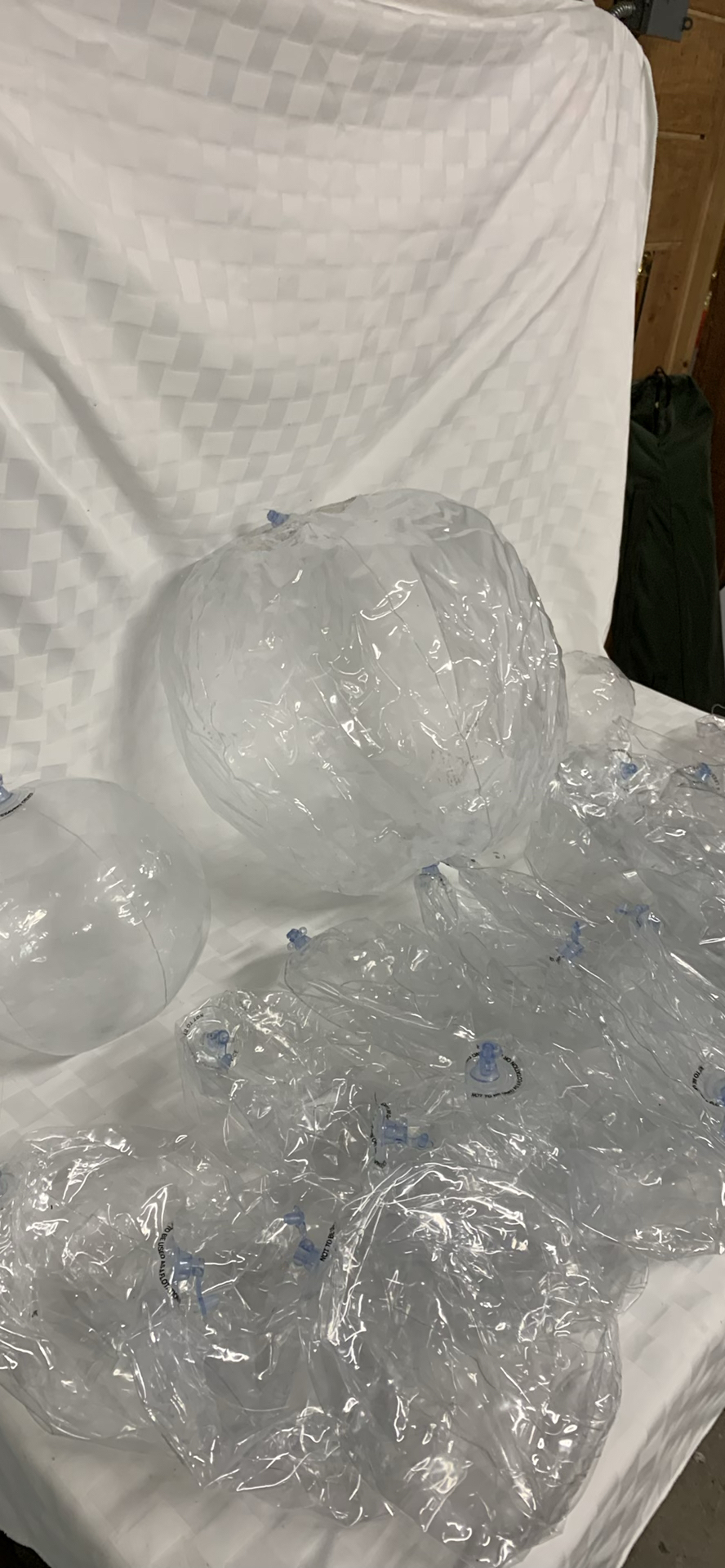 Clear Beach Balls And Barbie Raft - image 4 of 7