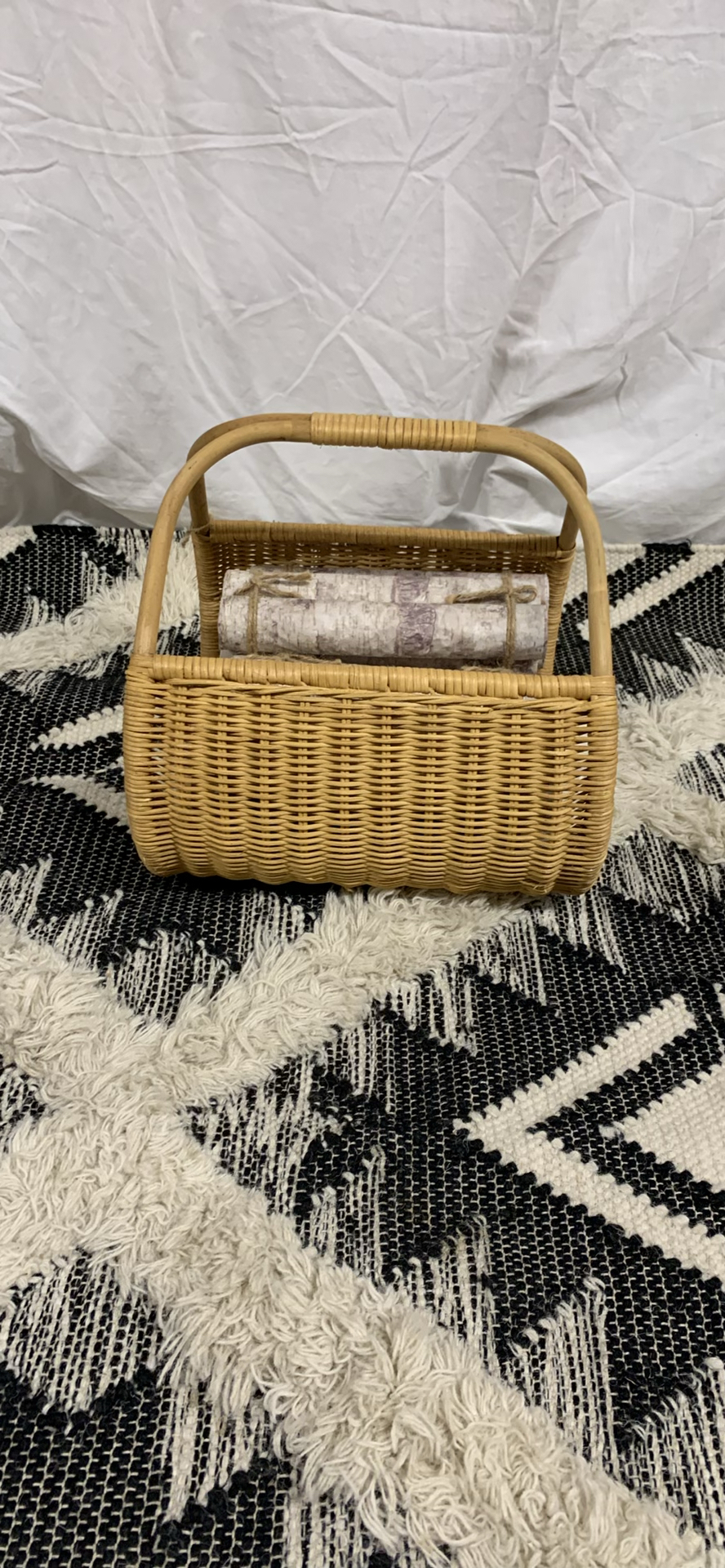Kenyan Black & white Area Rug, Throw Blankets And Baskets - image 3 of 12