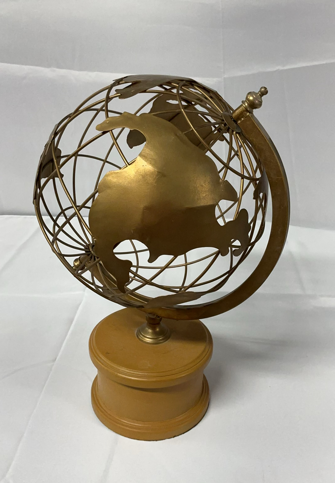 3 Globes - image 3 of 6