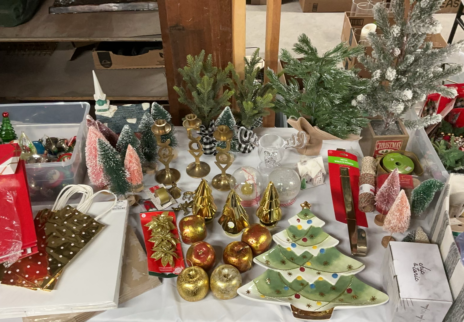 Christmas Decorations and Wrapping Supplies - image 1 of 13