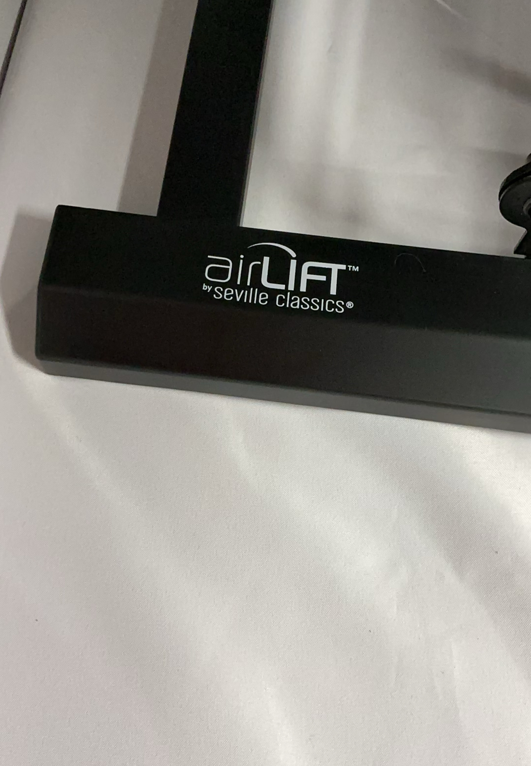 Airlift Adjustable Desktop From Seville Classics - image 2 of 5