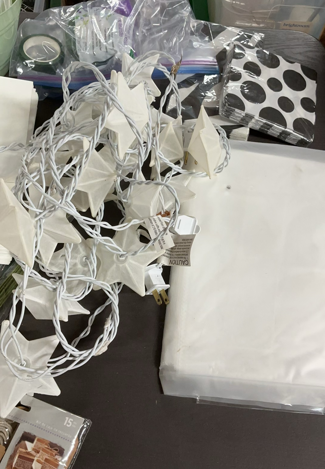 Gift Bags, Party Decor, And Supplies - image 9 of 14