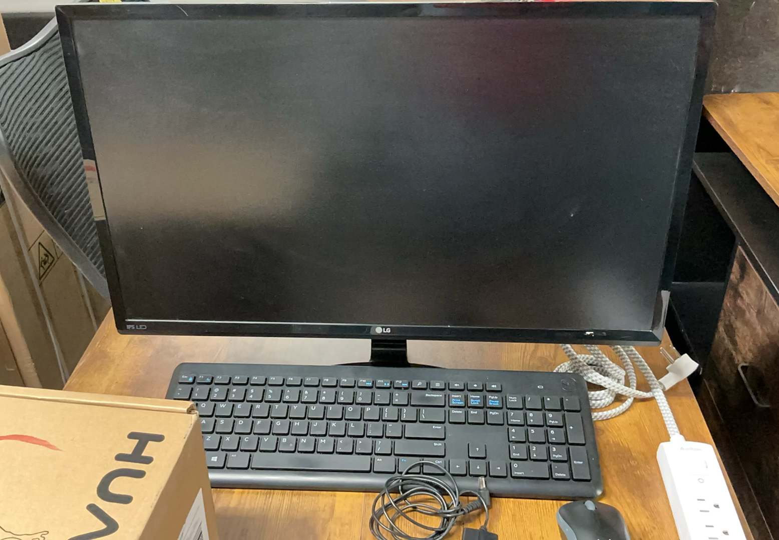 Lg Monitor, Full Motion Desk Mount - image 4 of 5