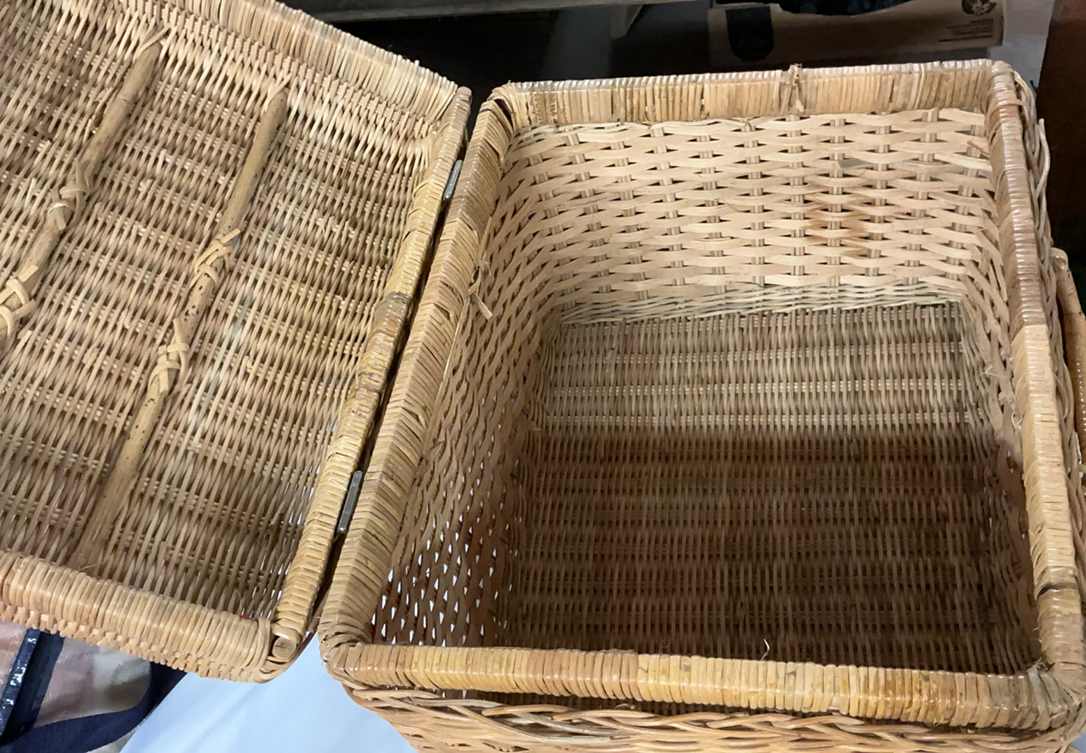 Picnic Baskets And Supplies - image 15 of 15