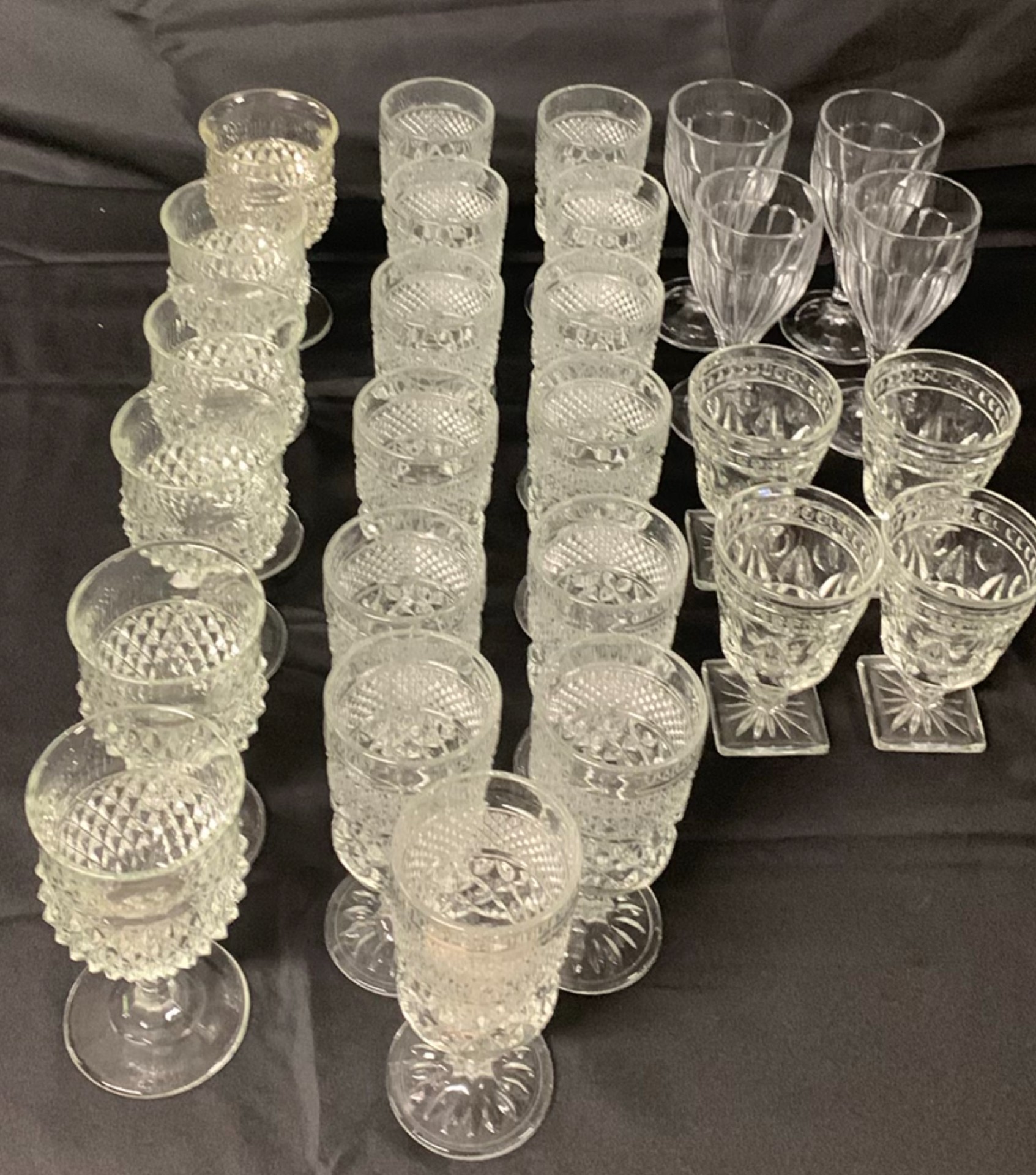Clear Glass Goblets and Stemware - image 1 of 8