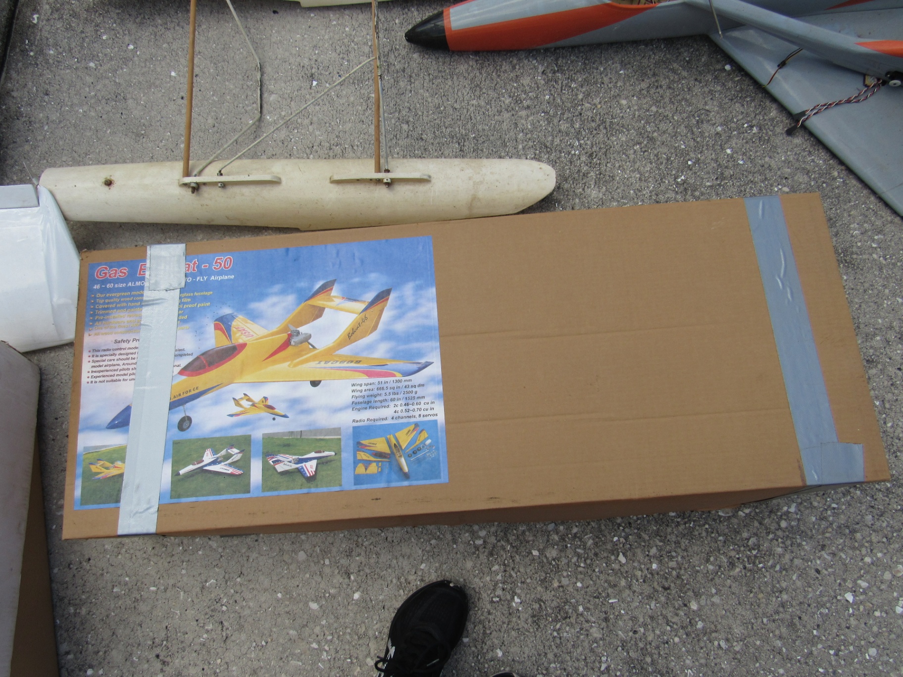 Remote Control Model Airplanes and Parts - image 5 of 11