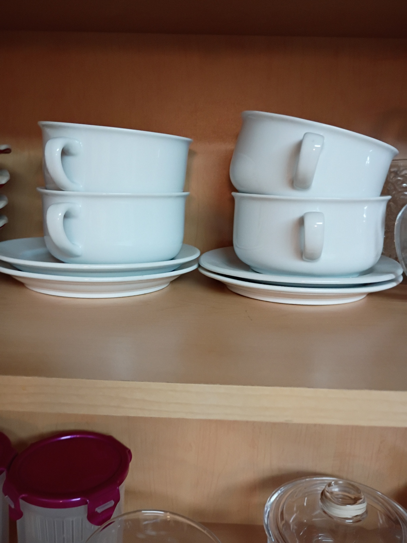 Assorted Kitchen Dishware and Glassware Set - image 4 of 11