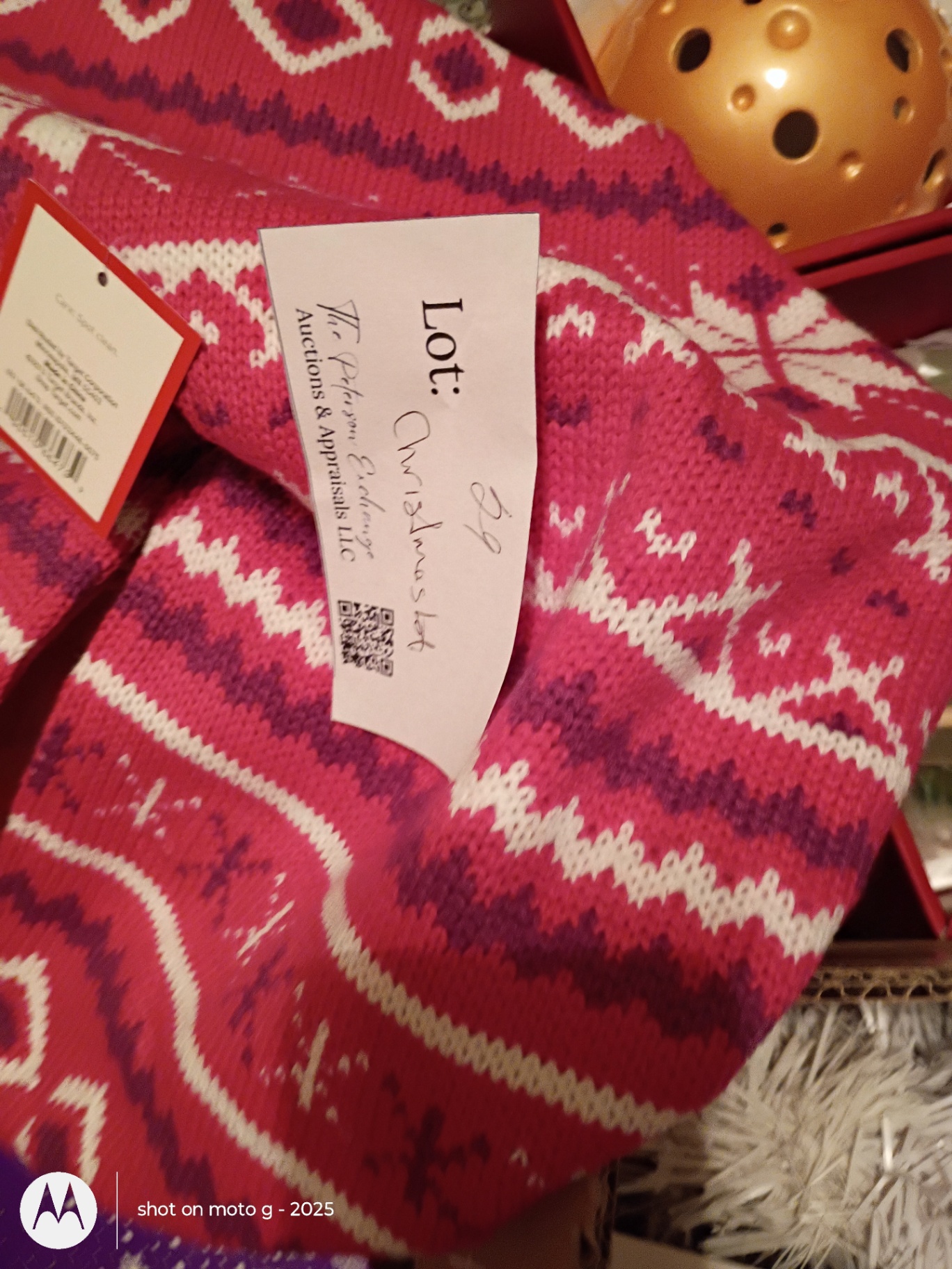 Assorted Christmas Decorations and Holiday Items - image 8 of 12
