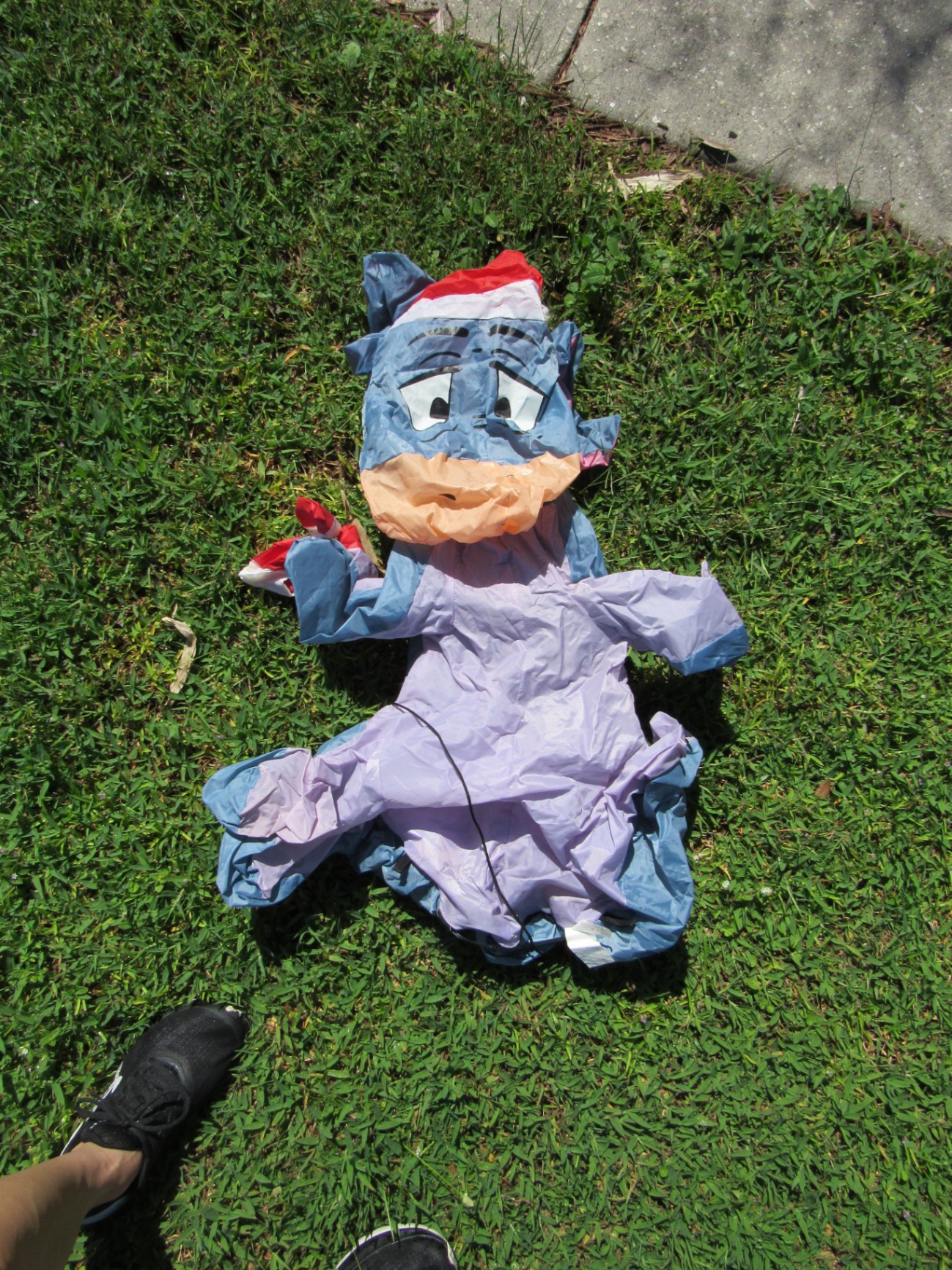 Assorted Holiday Inflatable Decorations - image 4 of 8