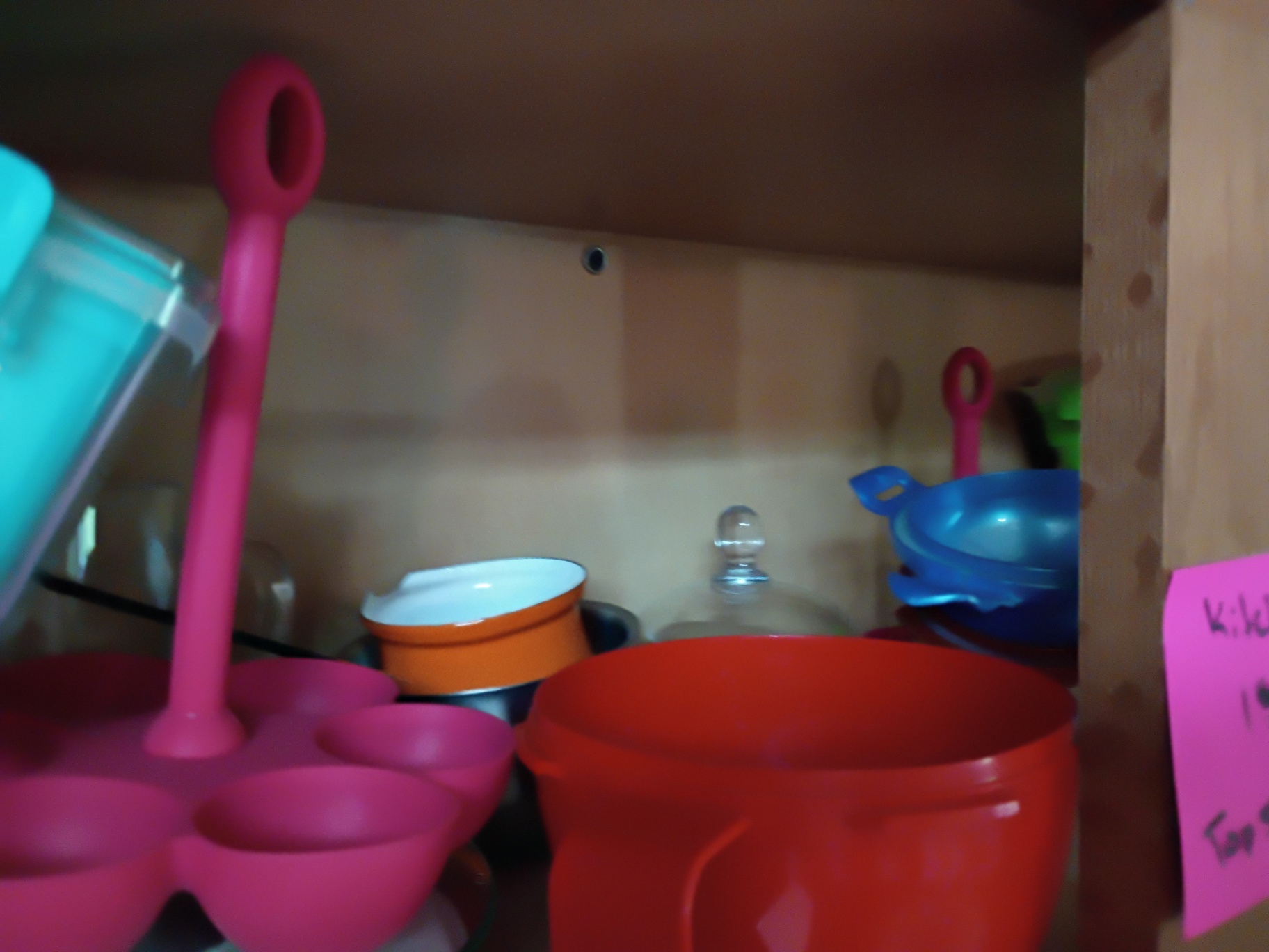 Assorted Plastic Kitchen Containers, Measuring Cups, Mug, and Digital Scale - image 5 of 5