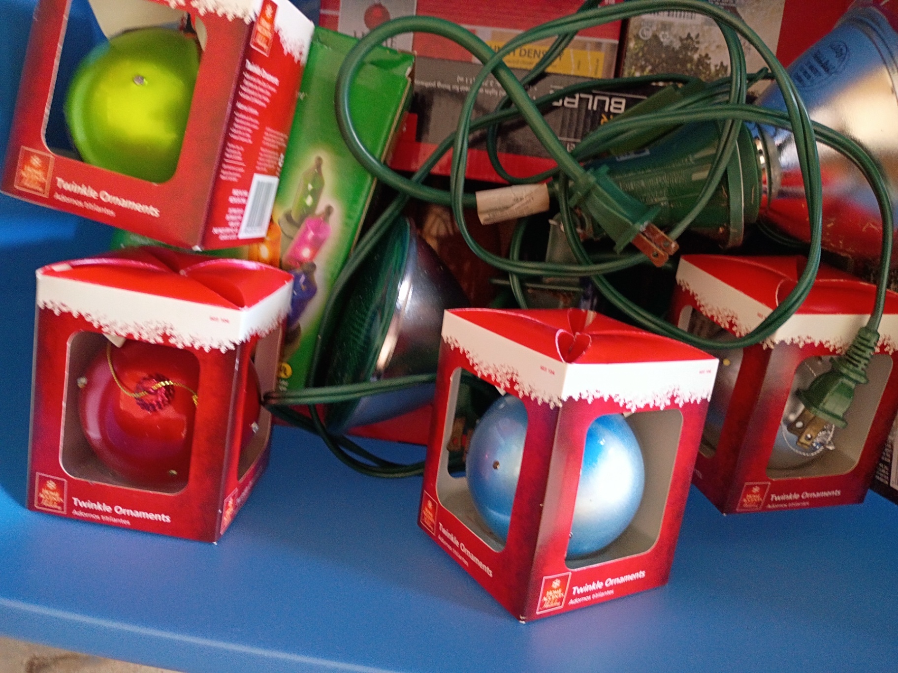 Assorted Christmas Lights and Ornaments - image 4 of 5