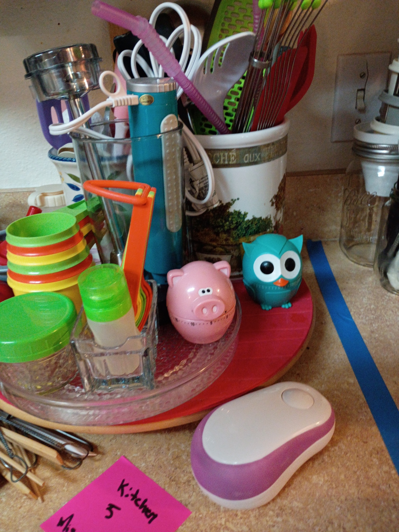 Assorted Kitchen Utensils and Gadgets - image 7 of 9