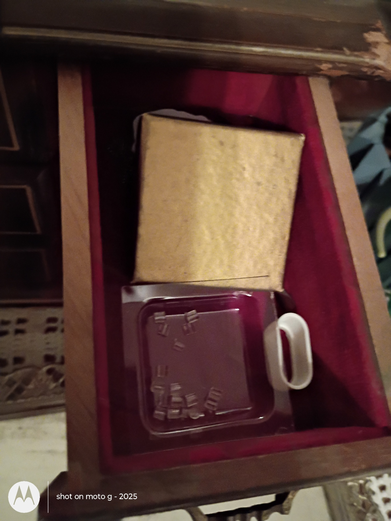 Decorative Jewelry Box and Assorted Home Decor Items - image 6 of 10