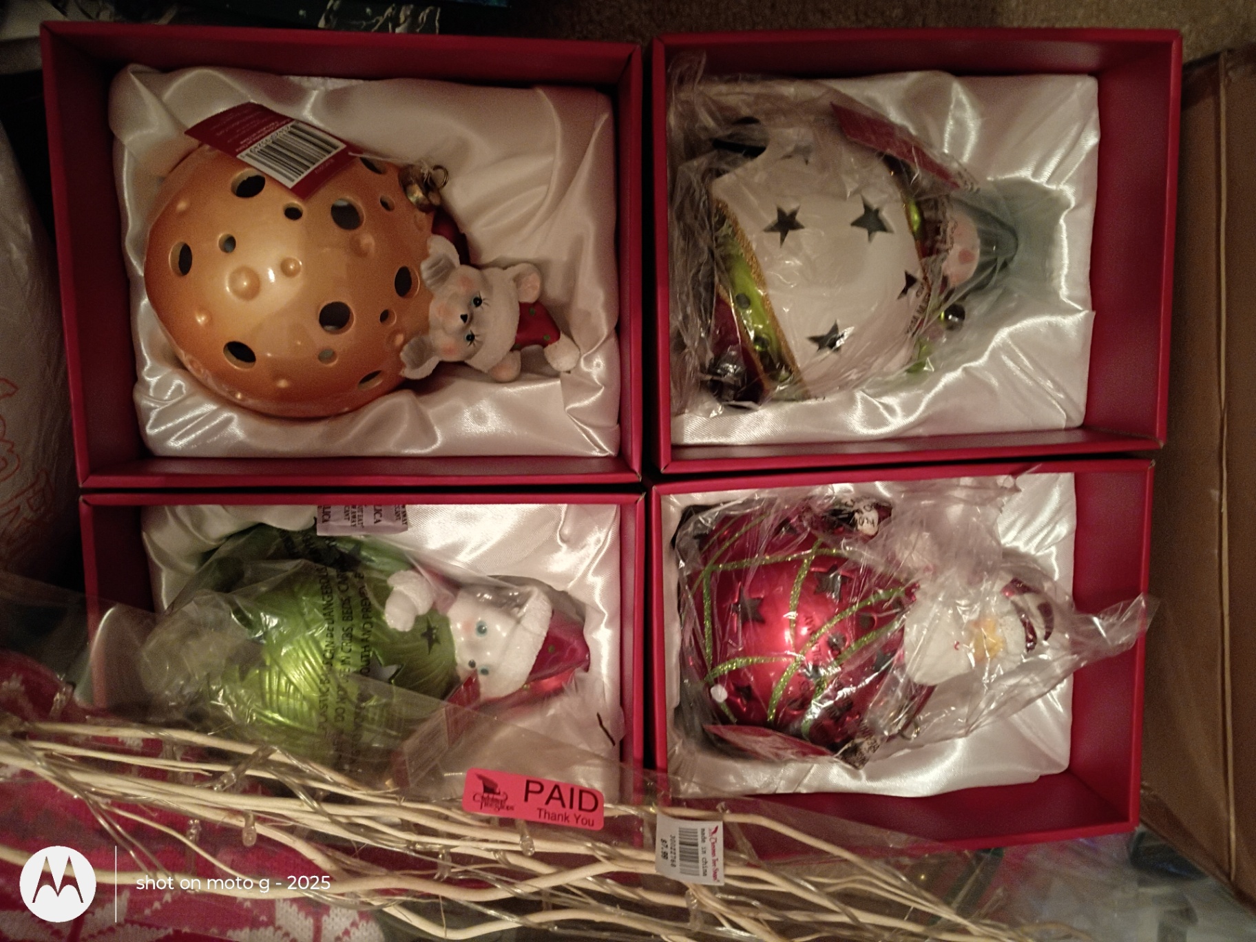 Assorted Christmas Decorations and Holiday Items - image 3 of 12