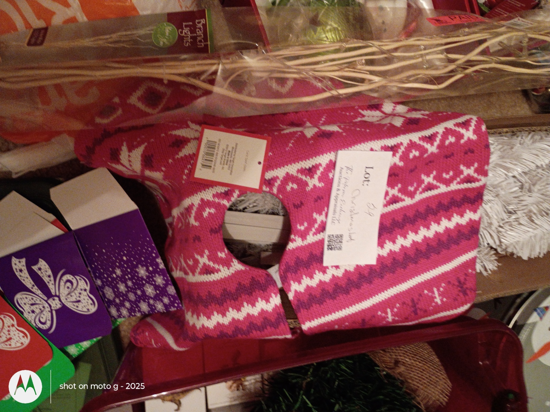 Assorted Christmas Decorations and Holiday Items - image 6 of 12