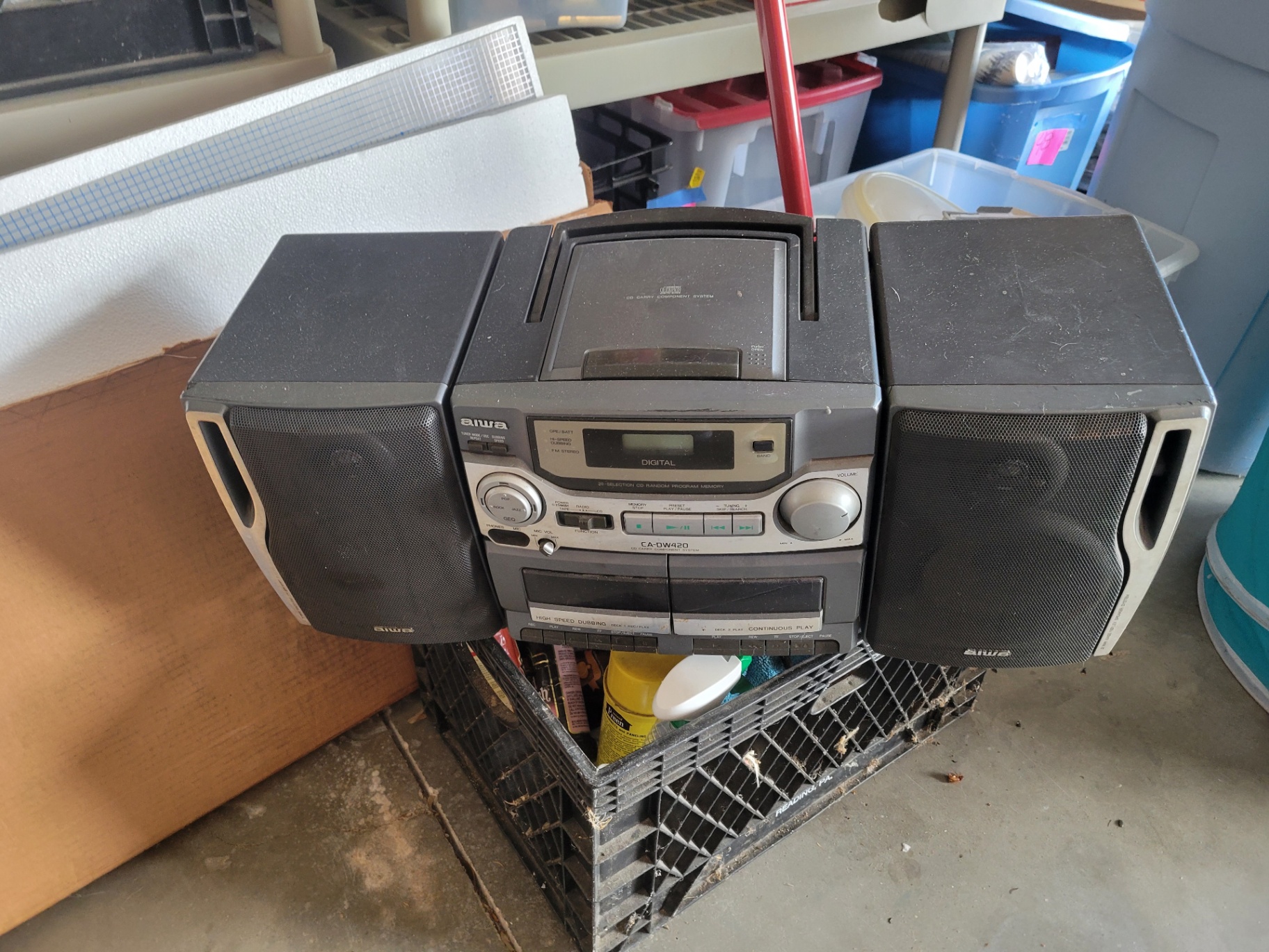 Aiwa Stereo System with Dual Speakers - image 1 of 1