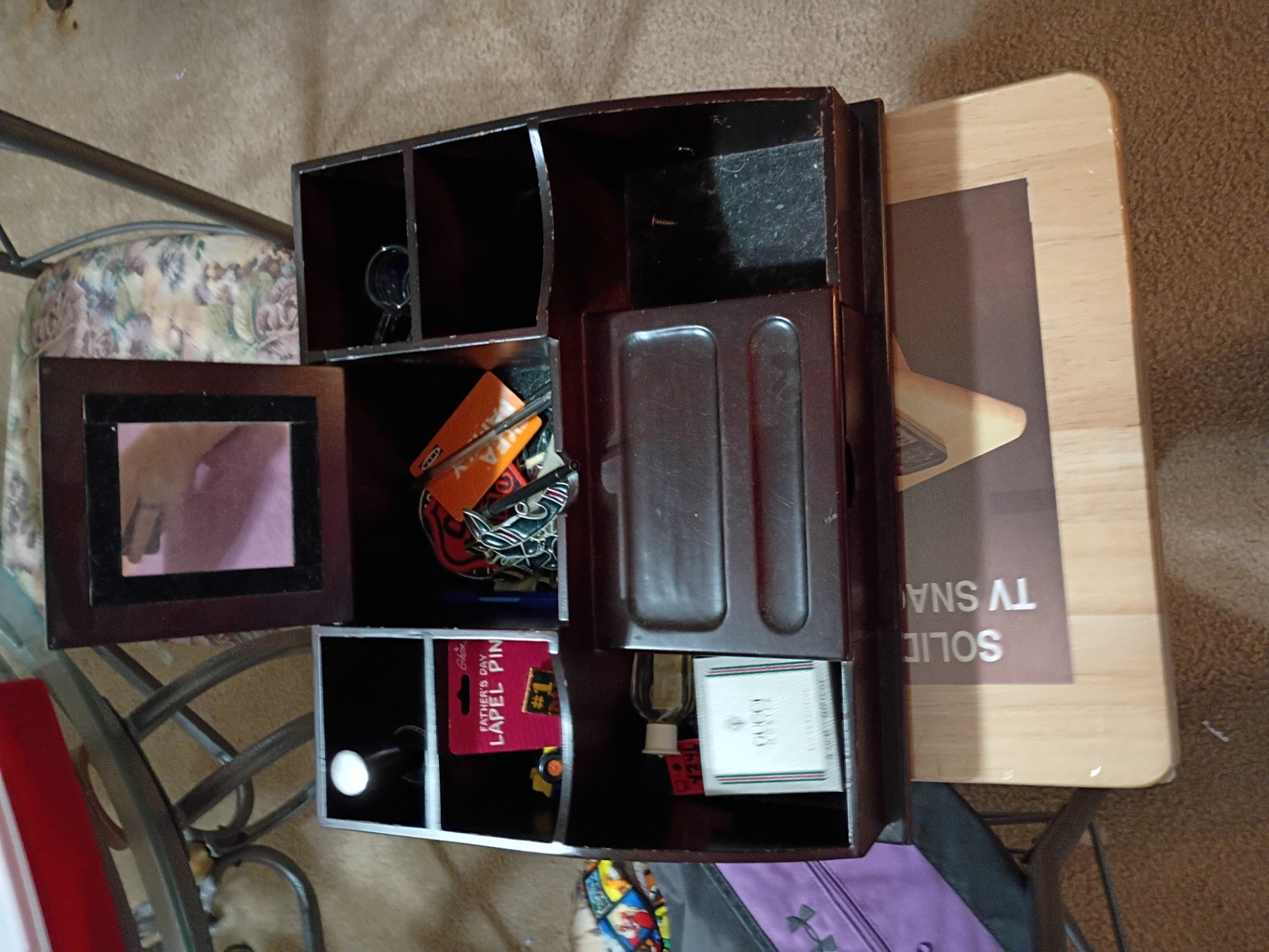 Assorted Fashion Accessories and Desk Items - image 5 of 6
