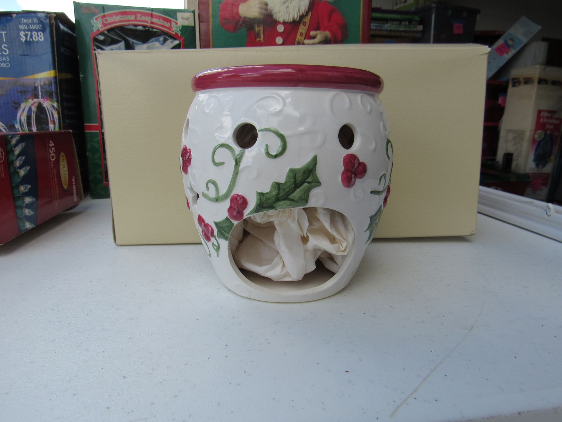 Assorted Christmas Decorations and Holiday Items - image 2 of 8
