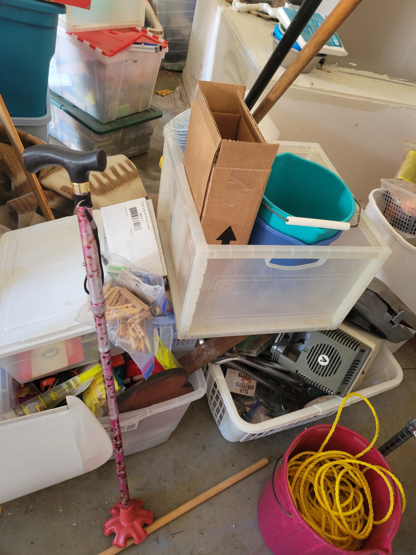 Mixed Household and Utility Items Lot - image 1 of 9