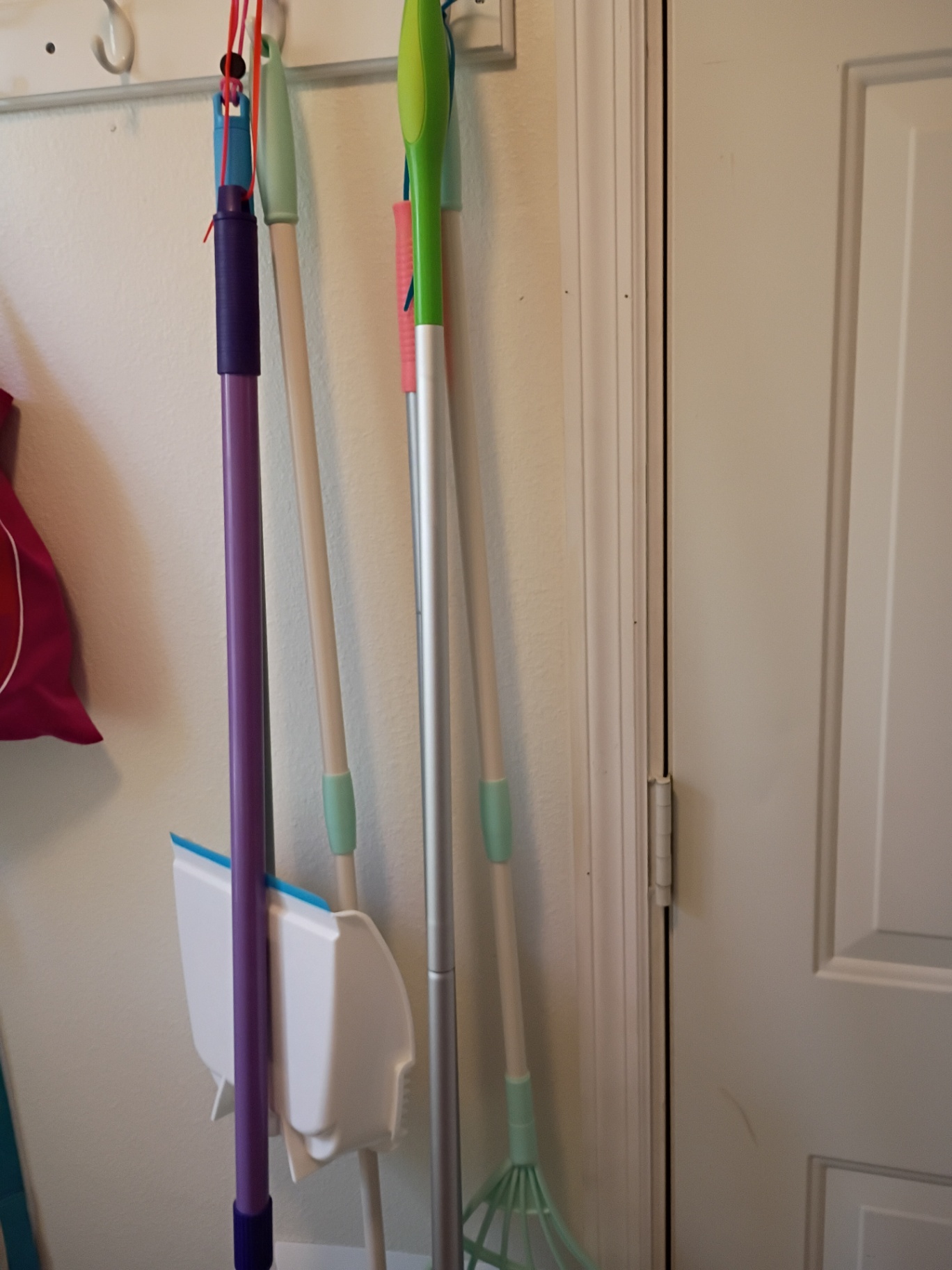 Cleaning Tools and Supplies Set - image 5 of 9