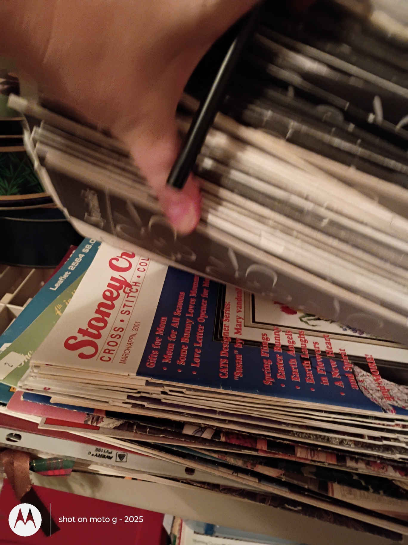 Cross Stitch and Craft Magazines with Storage Bins and Binder - image 8 of 16
