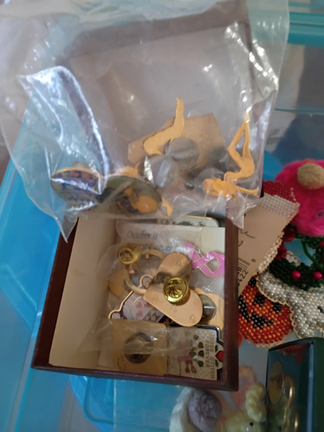 Craft Supplies, Decorative Figurines, and Storage Containers - image 5 of 22