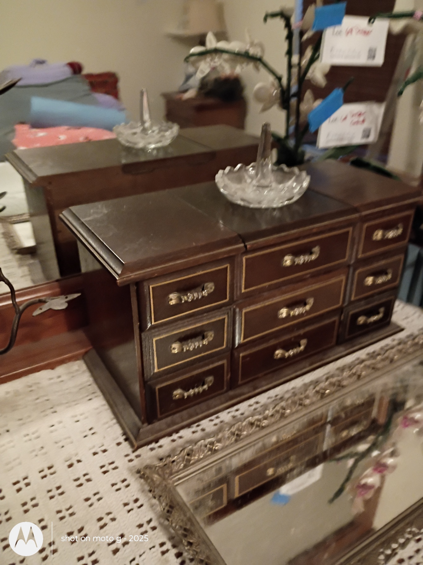 Decorative Jewelry Box and Assorted Home Decor Items - image 3 of 10