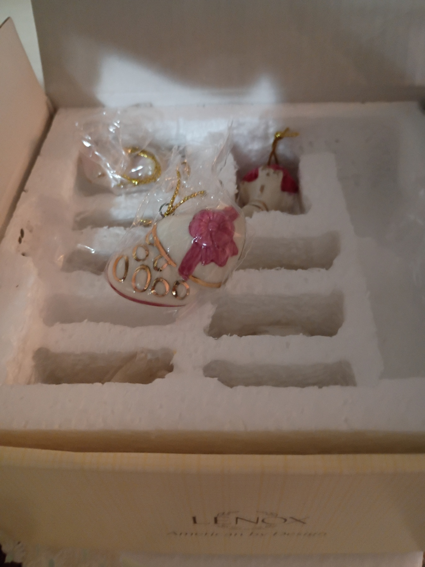 Lenox Holiday Figurines and Ornament Display Items - image 8 of 14