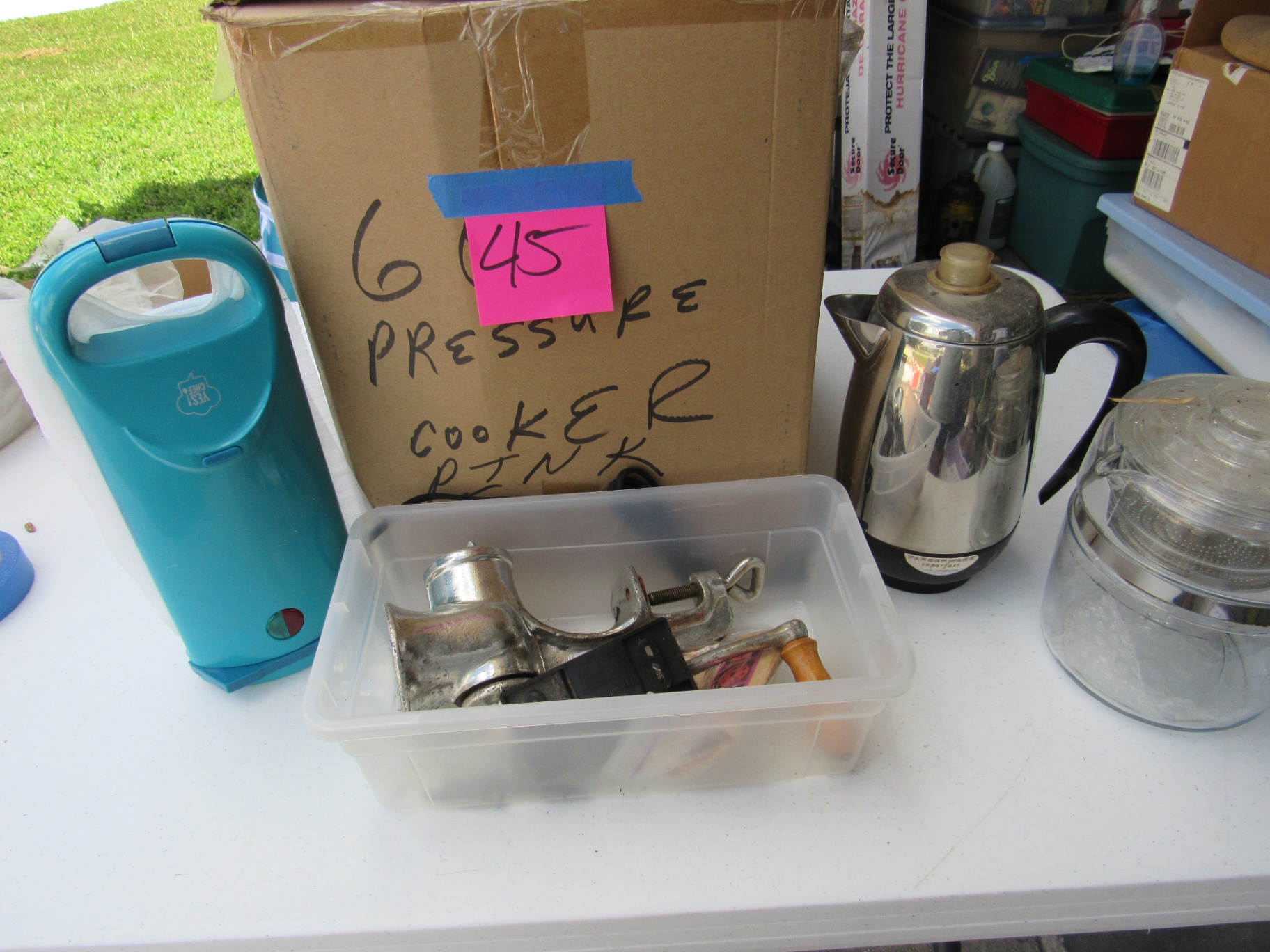 Pressure Cooker and Assorted Kitchen Items - image 1 of 3