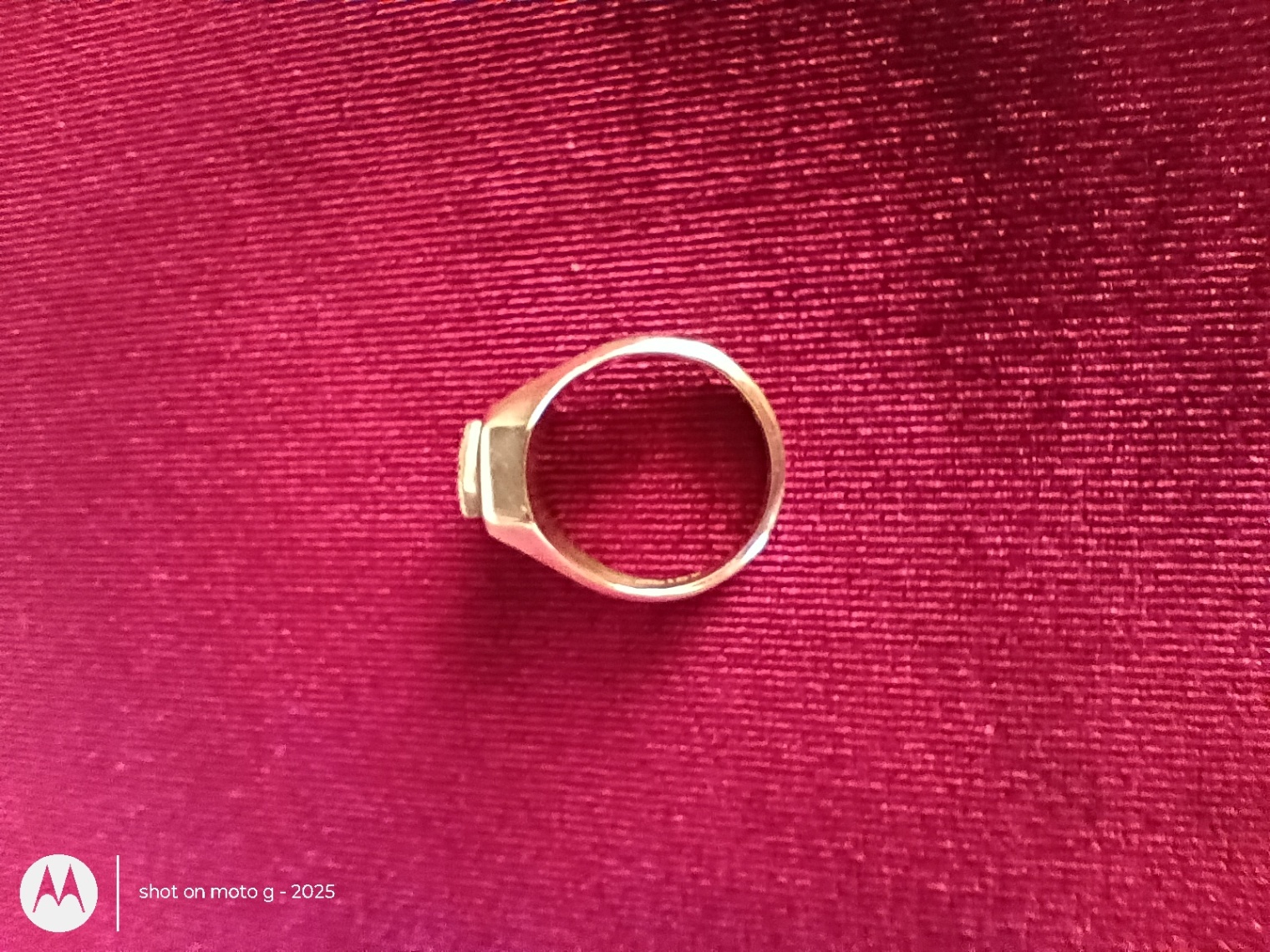 10K Gold Signet Ring - image 3 of 5