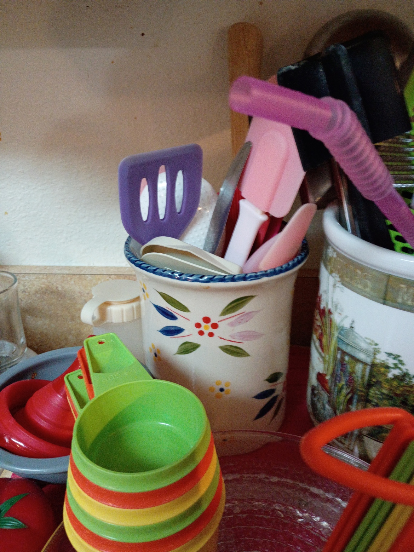 Assorted Kitchen Utensils and Gadgets - image 6 of 9